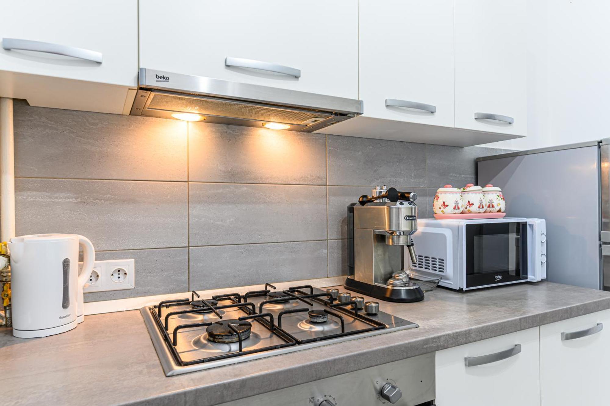 Jad - Comfortable - - Coresi Apartament *