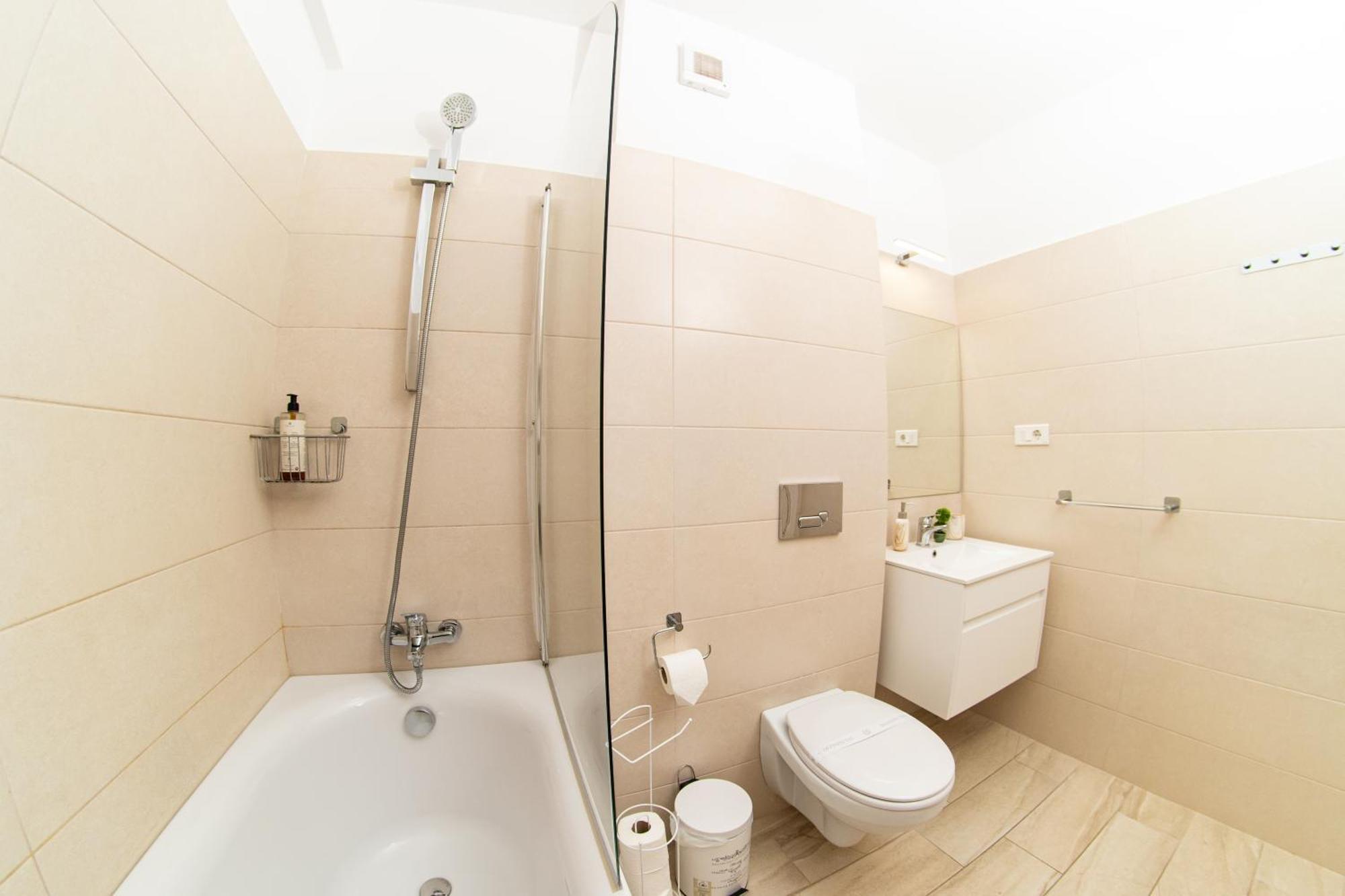 Jad - Comfortable - - Coresi Apartament Brașov